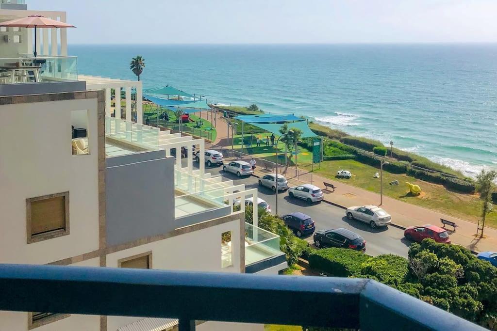 Royal Aparatment On The Sea , Blvd Nitza 34 Netanya Exterior foto